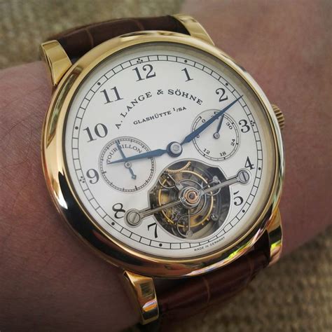 hodinkee tourbillon reviews.